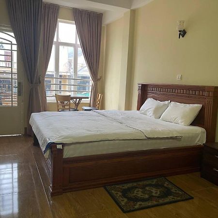 פנום פן Blue Sky Guest House מראה חיצוני תמונה